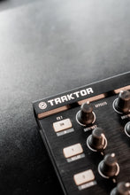 Load image into Gallery viewer, Native Instrument Traktor X1 Controller